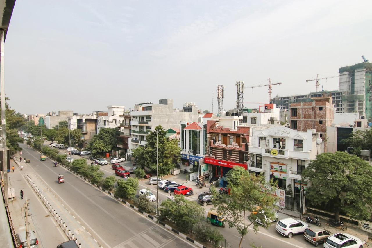 Fabhotel Greysky New Delhi Eksteriør billede